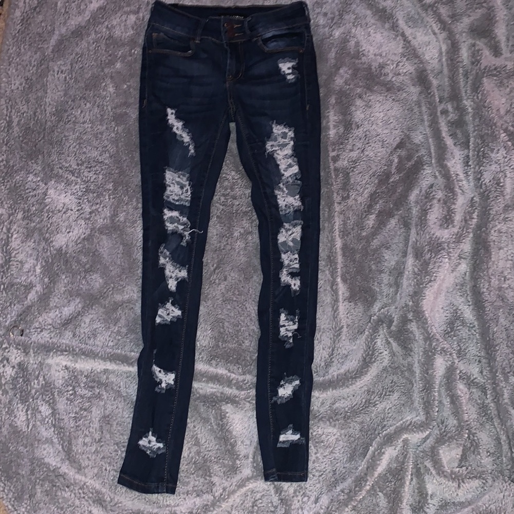 super cute ripped jeans